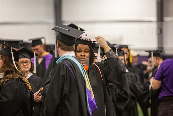 069SpGradPreCeremony0525JH6Q8B8025