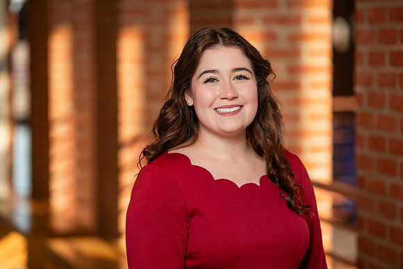 Ross_Alyana1223AWB_2959