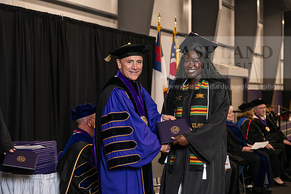 086SpGradBachelorNursing0524AWB_9765