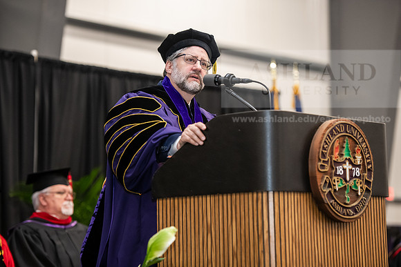 098SpGradCeremony0525AWB_2667