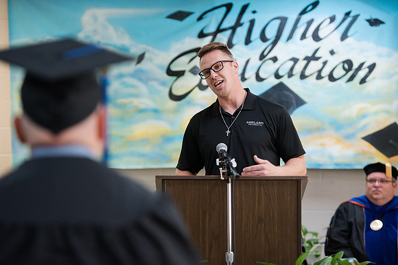 151GraftonCorrectionalGrad1018ALW_0950