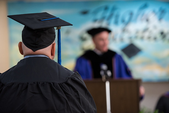 167GraftonCorrectionalGrad1018ALW_0982