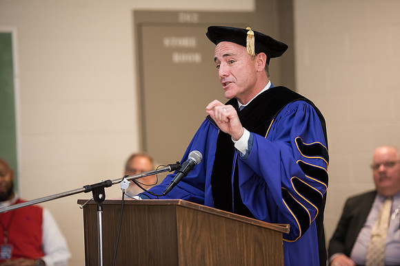 186GraftonCorrectionalGrad1018ALW_1029