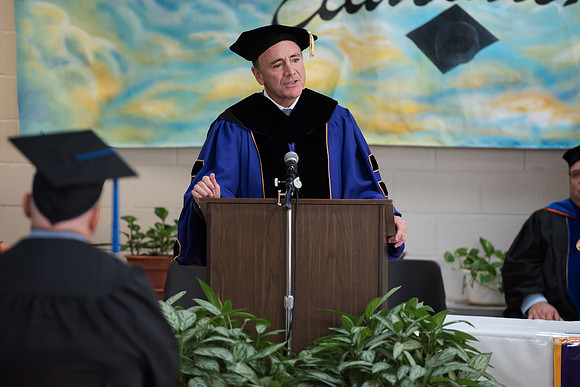 200GraftonCorrectionalGrad1018ALW_1063