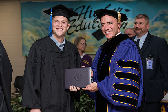 210GraftonCorrectionalGrad1018ALW_1093