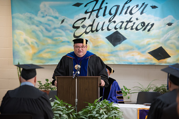 223GraftonCorrectionalGrad1018ALW_1138