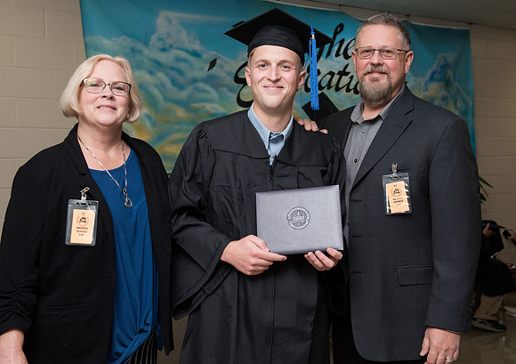 250GraftonCorrectionalGrad1018ALW_1206