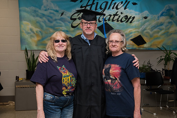 264GraftonCorrectionalGrad1018ALW_1232