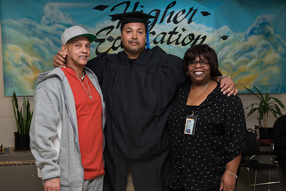 266GraftonCorrectionalGrad1018ALW_1236