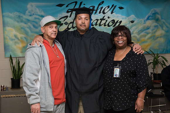 267GraftonCorrectionalGrad1018ALW_1237