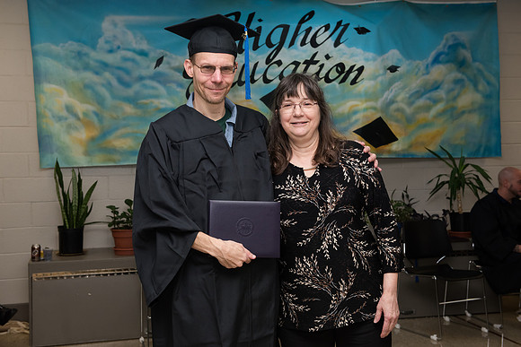 271GraftonCorrectionalGrad1018ALW_1246