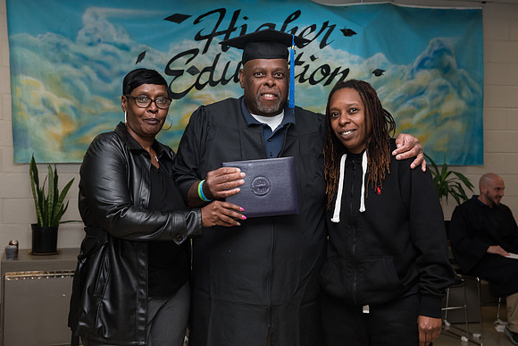 277GraftonCorrectionalGrad1018ALW_1256