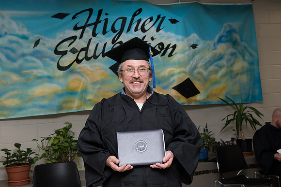 279GraftonCorrectionalGrad1018ALW_1261