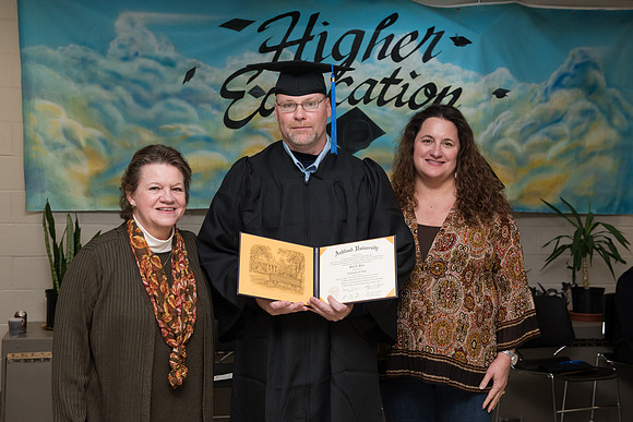 281GraftonCorrectionalGrad1018ALW_1269