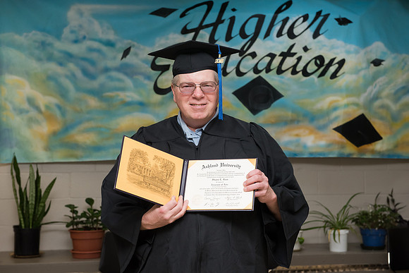 286GraftonCorrectionalGrad1018ALW_1278