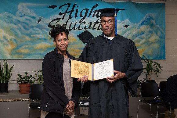 290GraftonCorrectionalGrad1018ALW_1285
