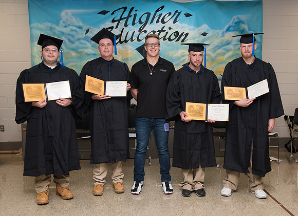 292GraftonCorrectionalGrad1018ALW_1290
