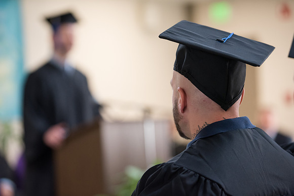 086GraftonCorrectionalGrad1018ALW_0798