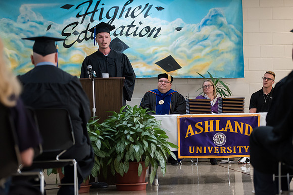 117GraftonCorrectionalGrad1018ALW_0865