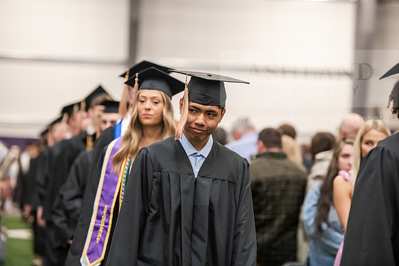 275SpGradProcessional0525AWB_2498