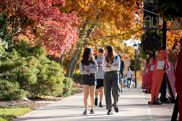 FallCampusLife1022ALW_0741