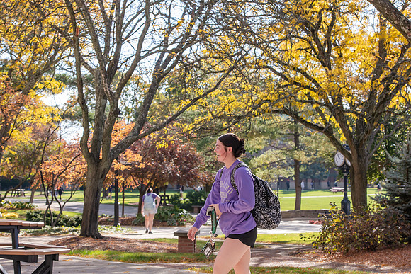 FallCampusLife1024AWB_5394