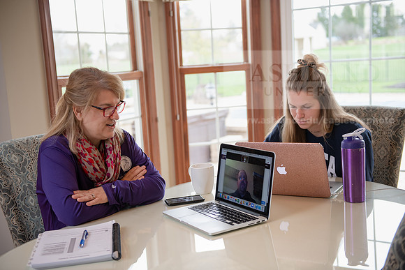 OnlineEducation0420ALW_0917