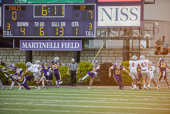 AUvIUPFootball0924AWB_3678