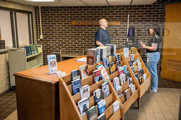 SeminaryLibrary0524AWB_0985