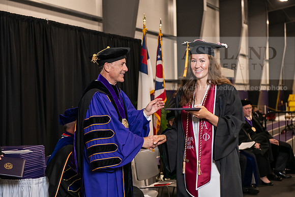 097SpGradBachelorNursing0524AWB_9772