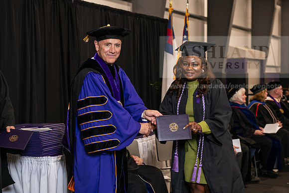 160SpGradBachelorNursing0524AWB_9814