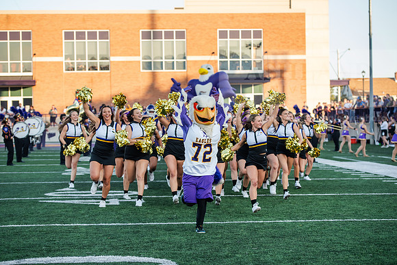 AUvIUPFootball0924ALW_8332