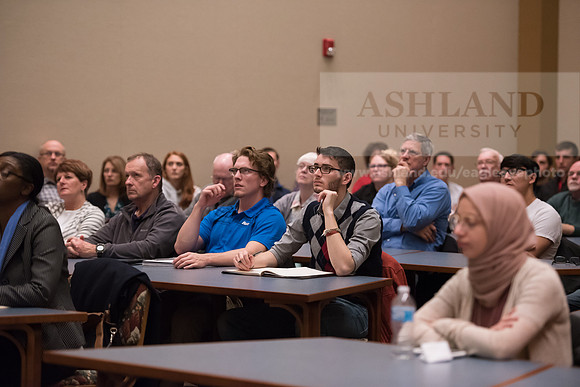 Ashland Center for Nonviolence - War in the Bible Panel Discussi