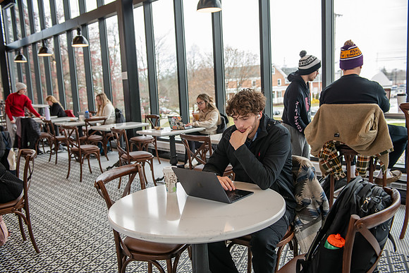 LyceumCafe1123AWB_2375