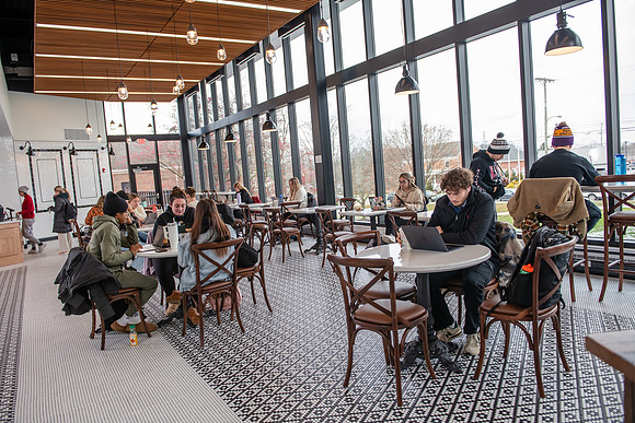 LyceumCafe1123AWB_2377