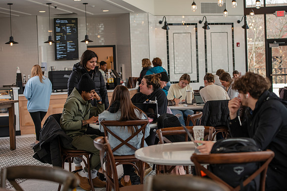 LyceumCafe1123AWB_2437