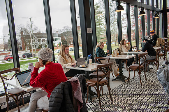 LyceumCafe1123AWB_2458
