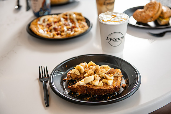 LyceumCafeFoodBeverage1223AWB_3870