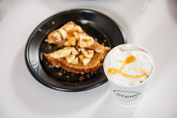 LyceumCafeFoodBeverage1223AWB_3873