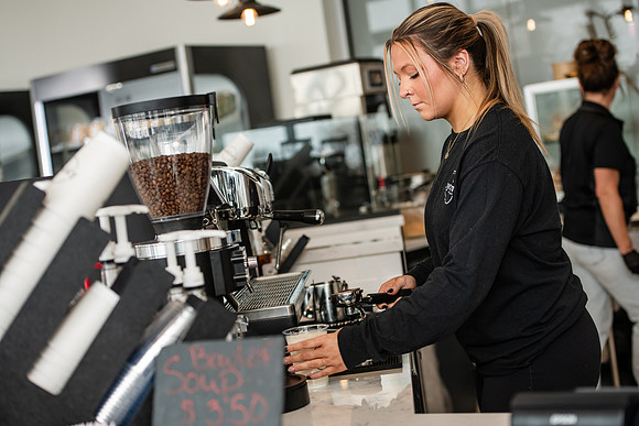 LyceumCafeFoodBeverage1223AWB_4195