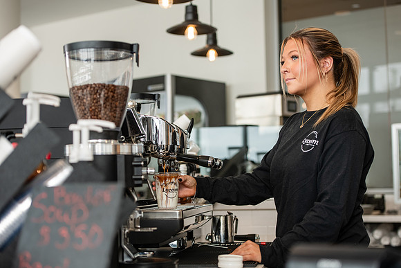LyceumCafeFoodBeverage1223AWB_4218