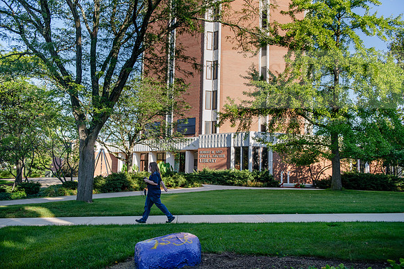 FallSemCampusEnvironment0923AWB_2840