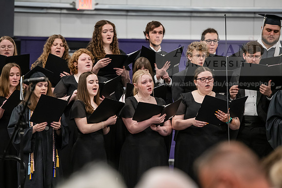 153SpGradCeremony0525AWB_2707