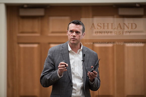 Ashland Center for Nonviolence - War in the Bible Panel Discussi