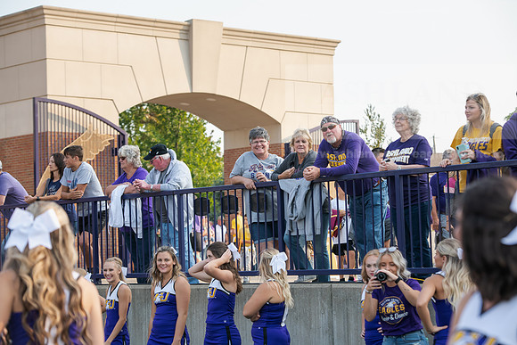 AUvsFerris100Ftball0921ALW_7056