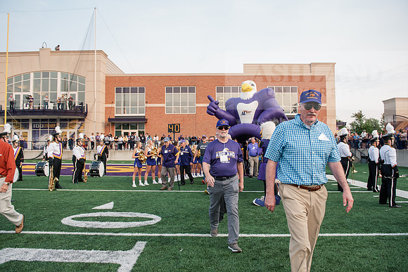 AUvsFerris100Ftball0921ALW_3563