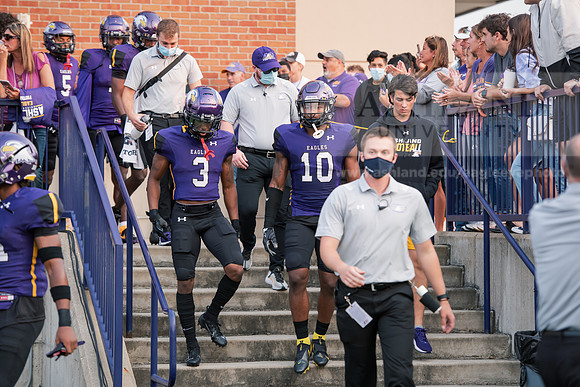AUvsFerris100Ftball0921ALW_7444