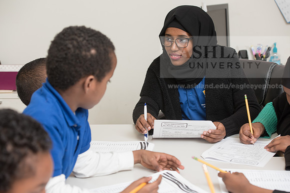 081EducationFocusAcad0417ALW_6338