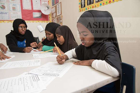 078EducationFocusAcad0417ALW_6334