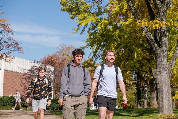 FallCampusLife1024AWB_5747